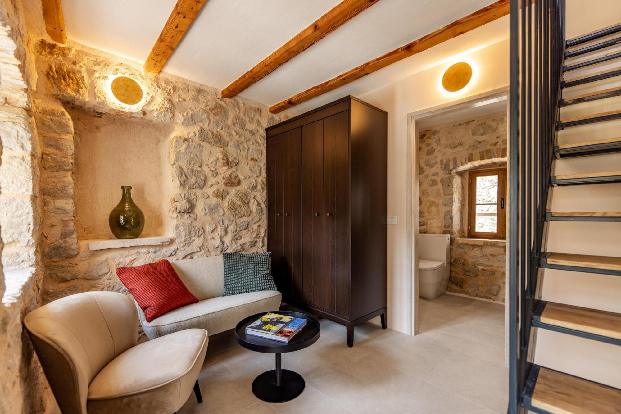 Dvor Pitve Villas 耶尔萨 外观 照片